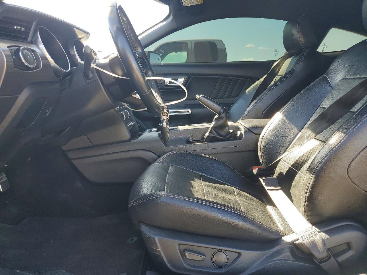 2020 Ford Mustang Gt - Image 7