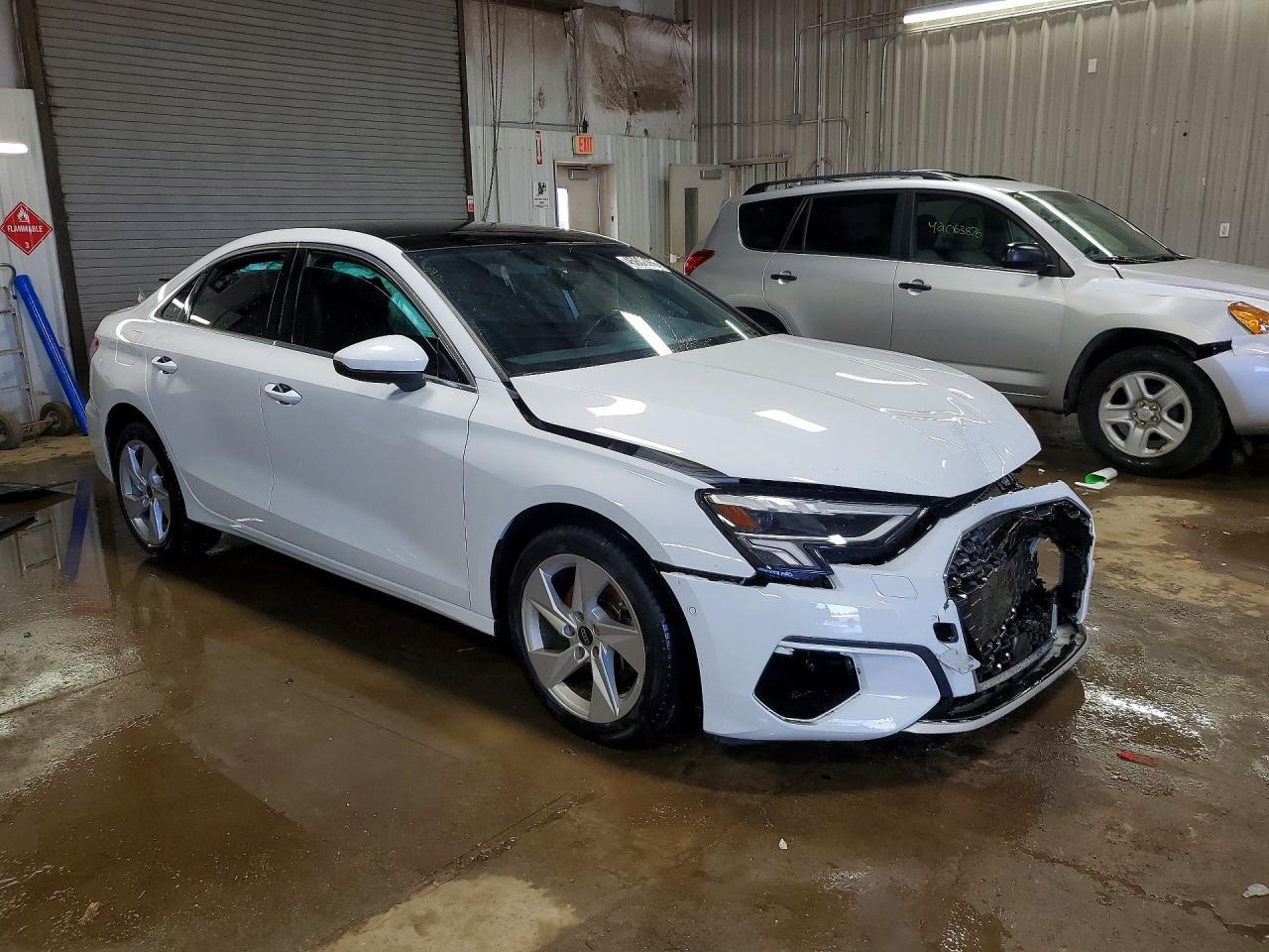 2023 Audi A3 Premium - Фото 4