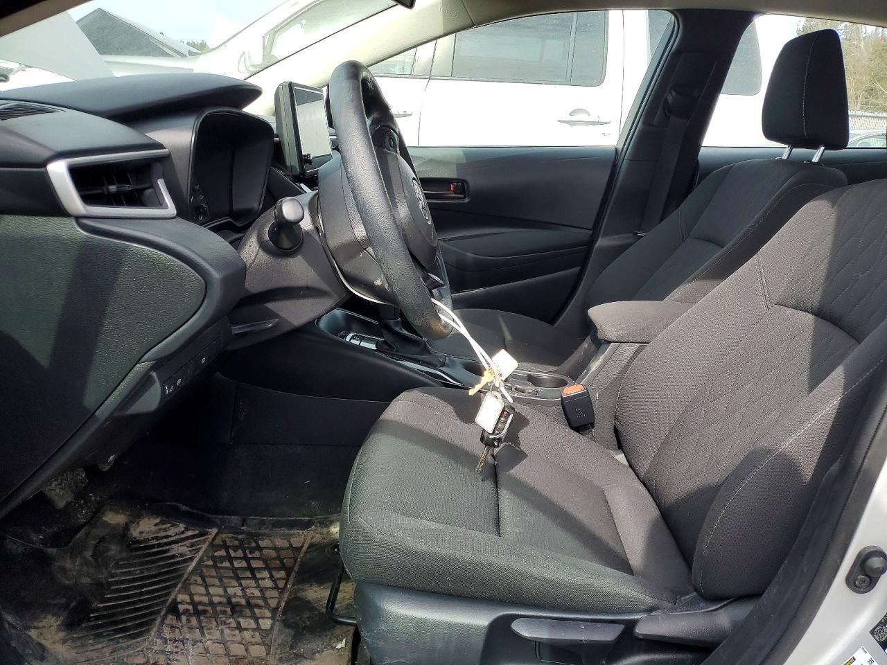 2025 Toyota Corolla Le - Image 7