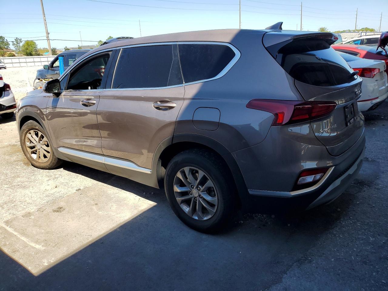 2019 Hyundai Santa Fe Sel 2.4L - Фото 2