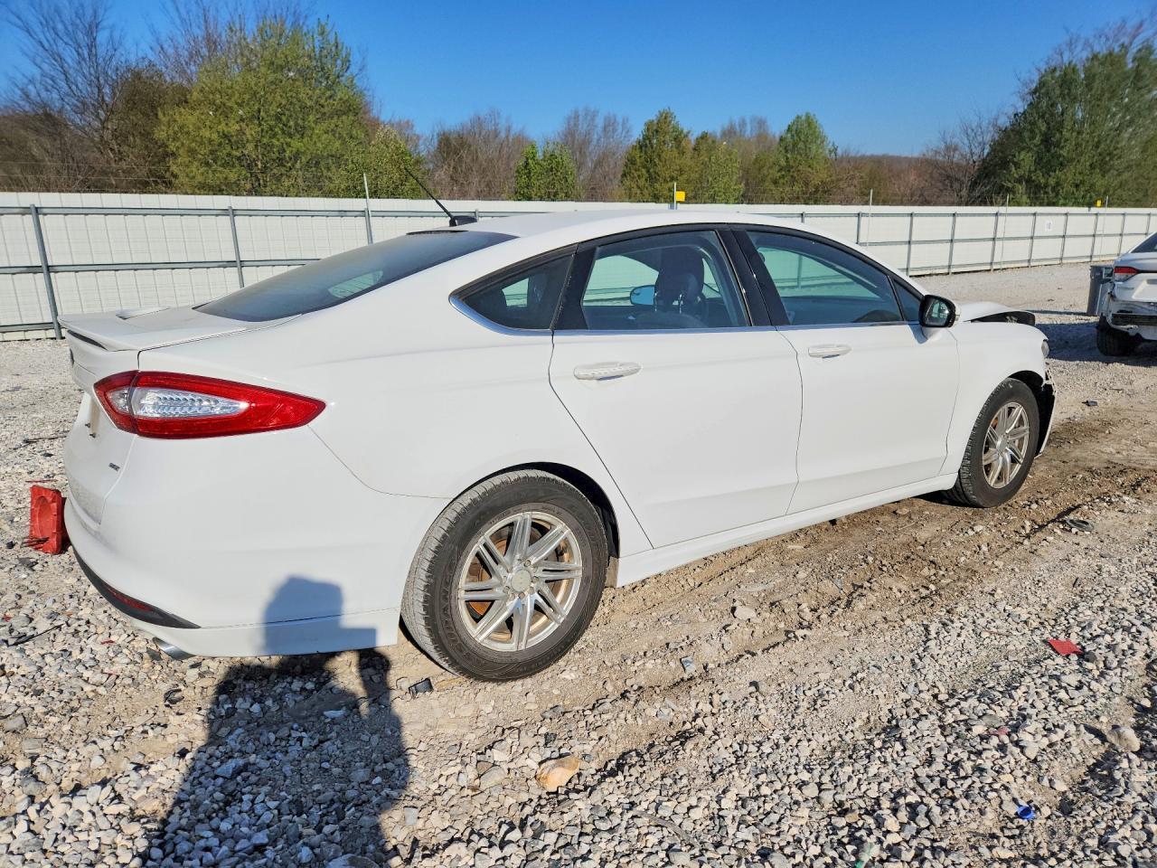 2015 Ford Fusion Se - Фото 3