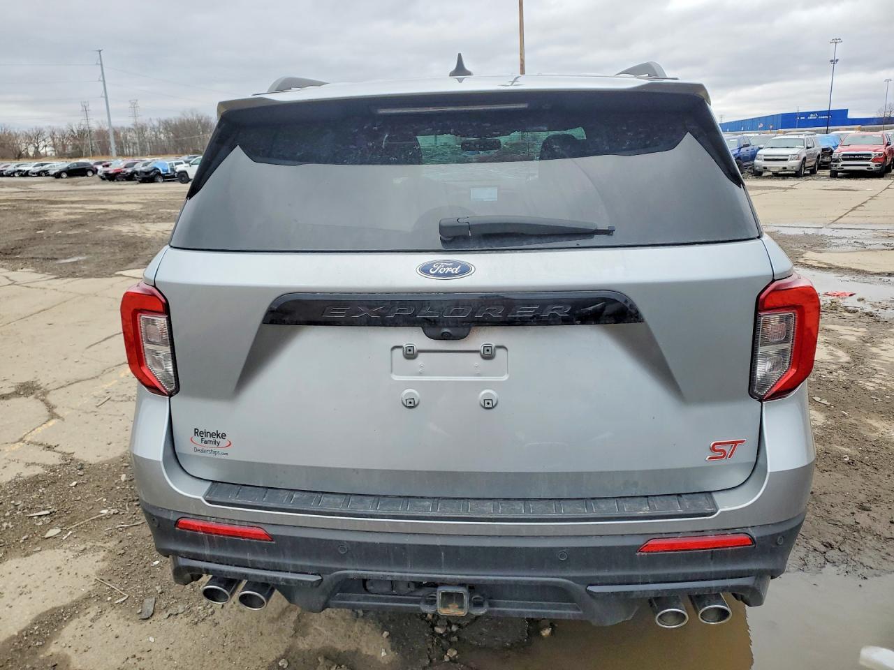 2023 Ford Explorer St - Фото 6