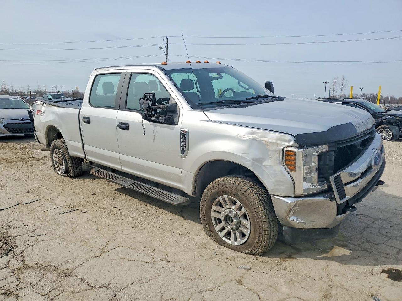 2019 Ford F250 Super Duty - Фото 4