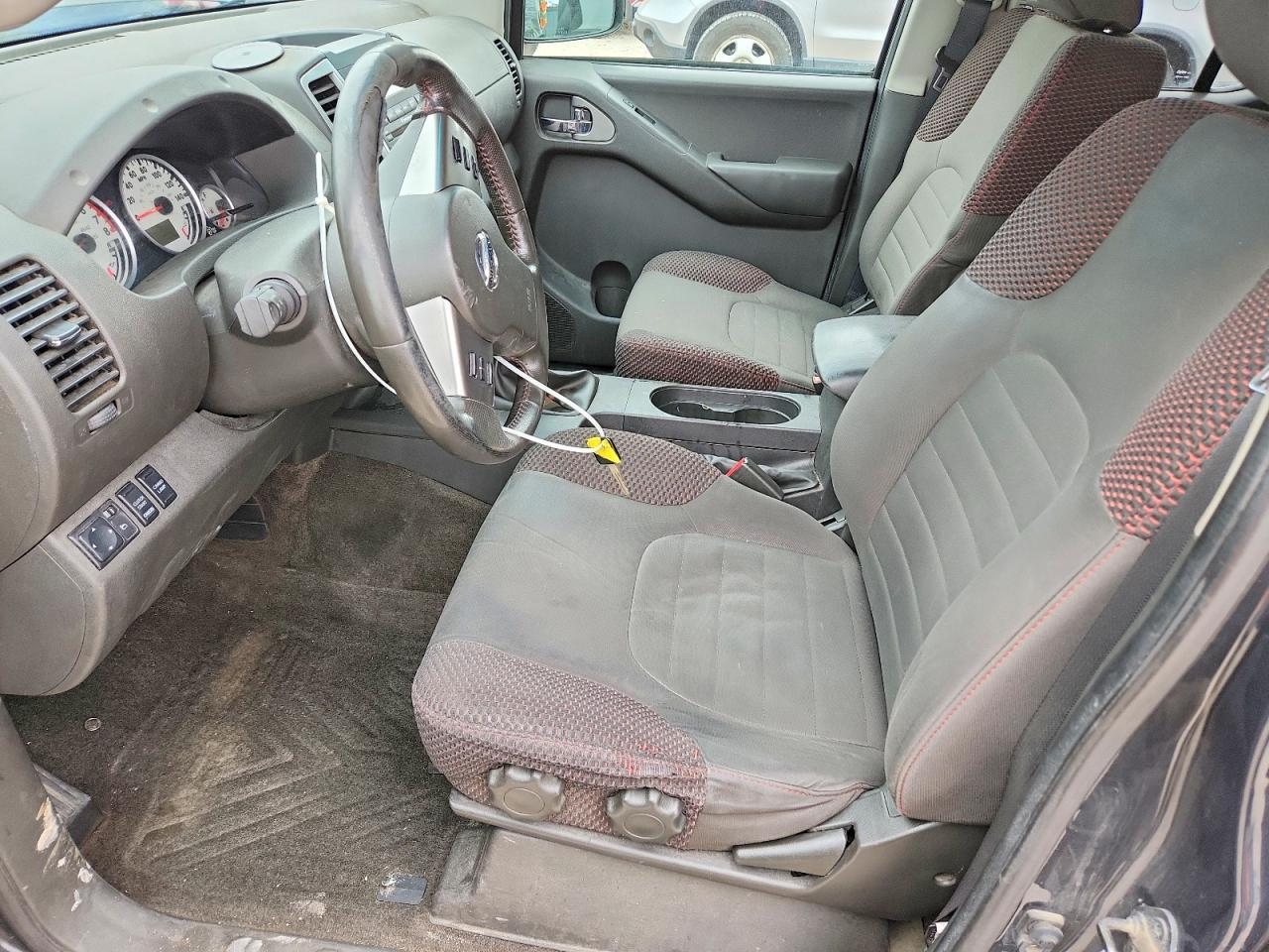2012 Nissan Frontier S - Image 7