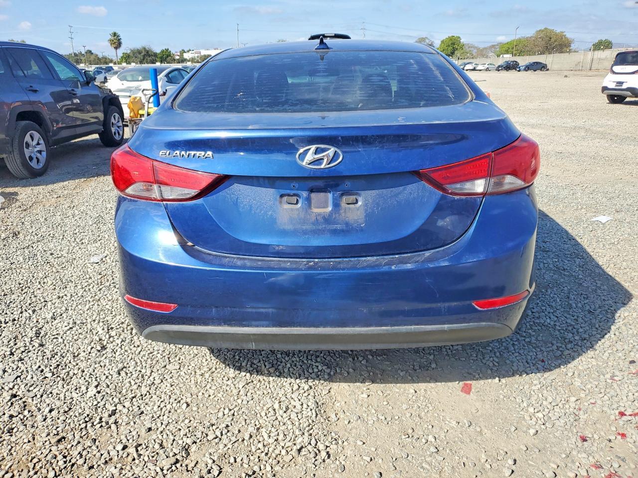 2016 Hyundai Elantra Se - Фото 6