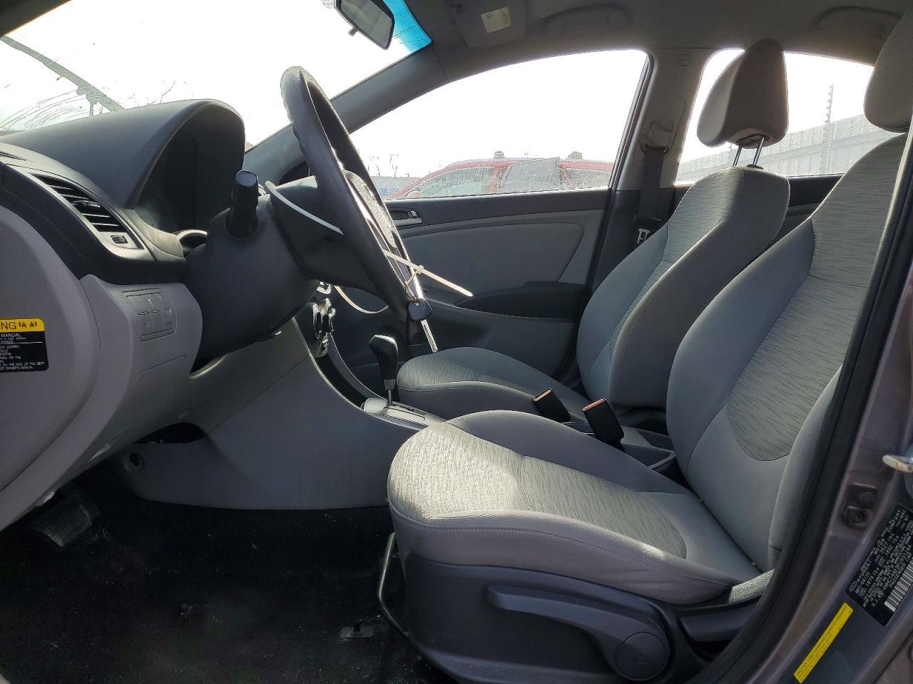 2015 Hyundai Accent Gls - Фото 7