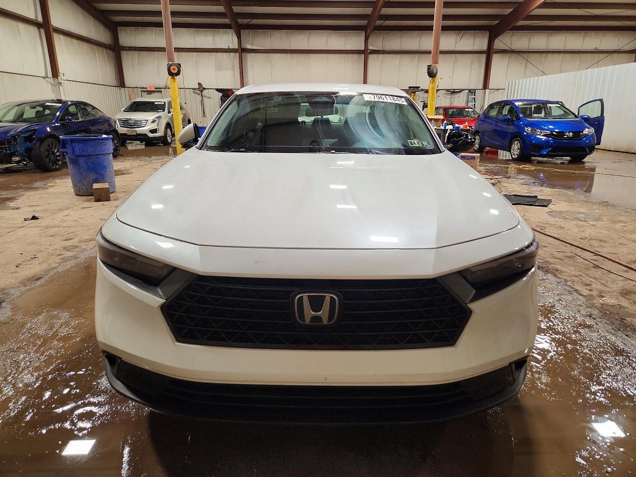 2025 Honda Accord Lx - Image 5