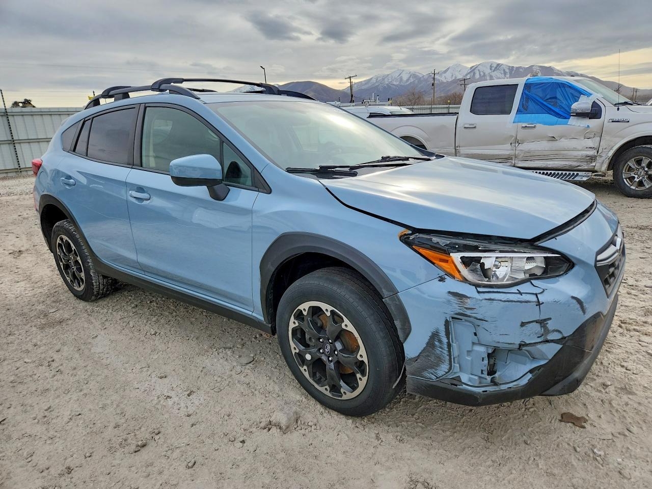 2023 Subaru Crosstrek Premium - Image 4
