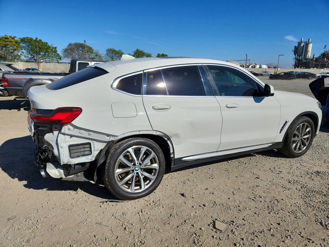 2019 BMW X4 xDrive30I - Image 3