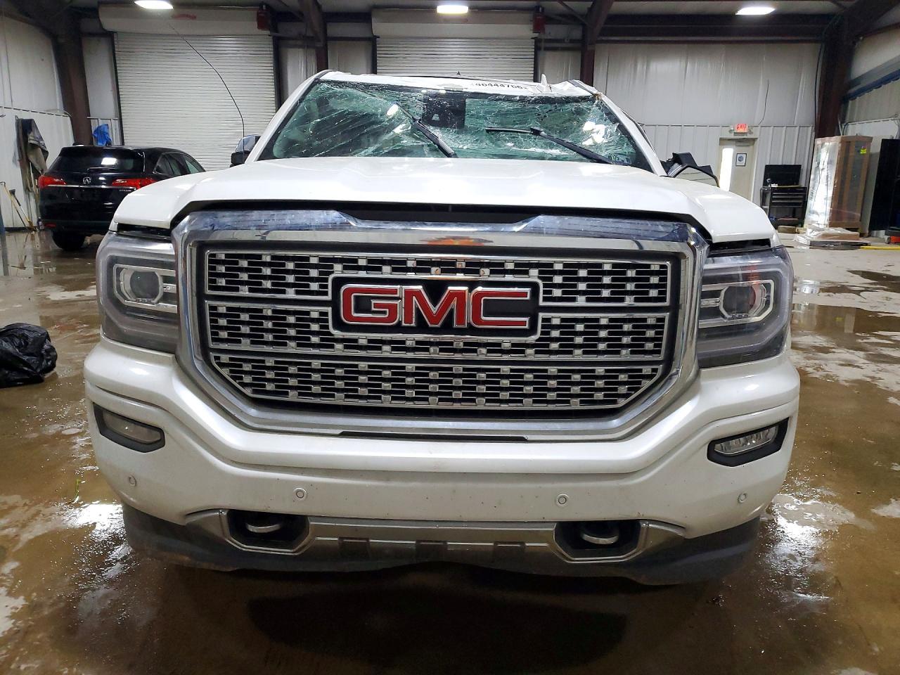2017 GMC Sierra K1500 Denali - Фото 5
