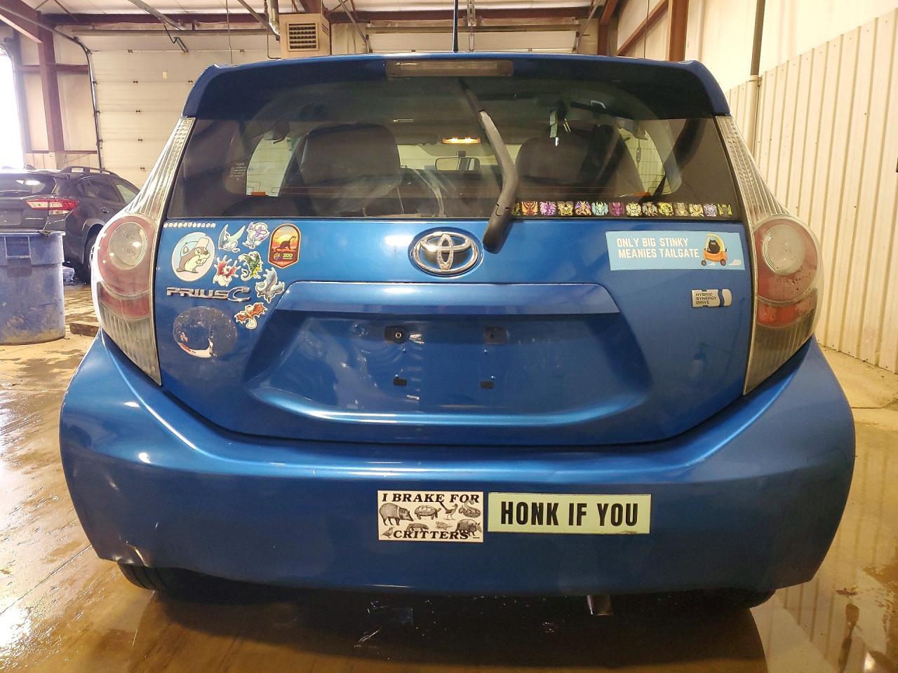 2013 Toyota Prius C Two - Image 6
