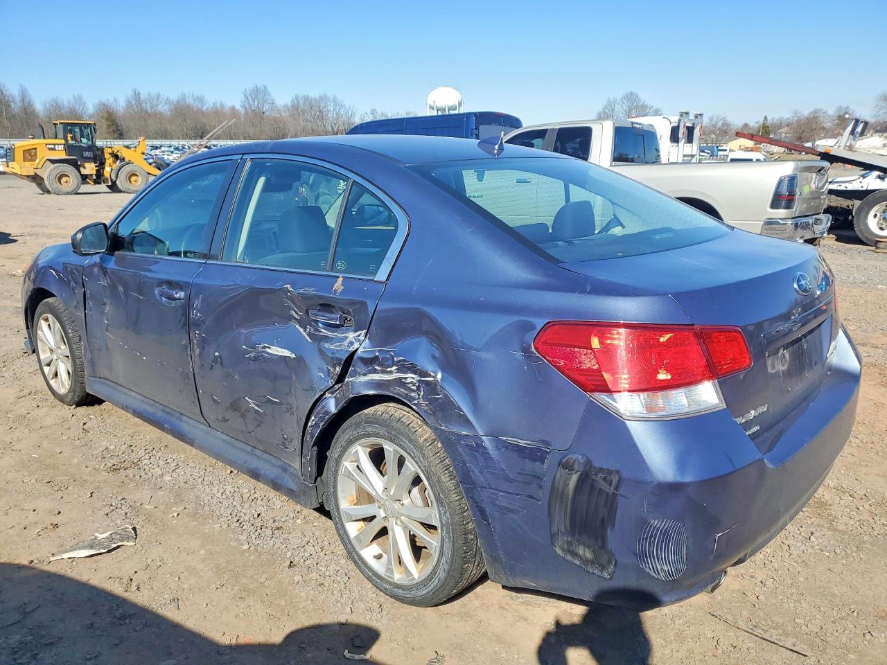 2014 Subaru Legacy 2.5I Premium - Фото 2