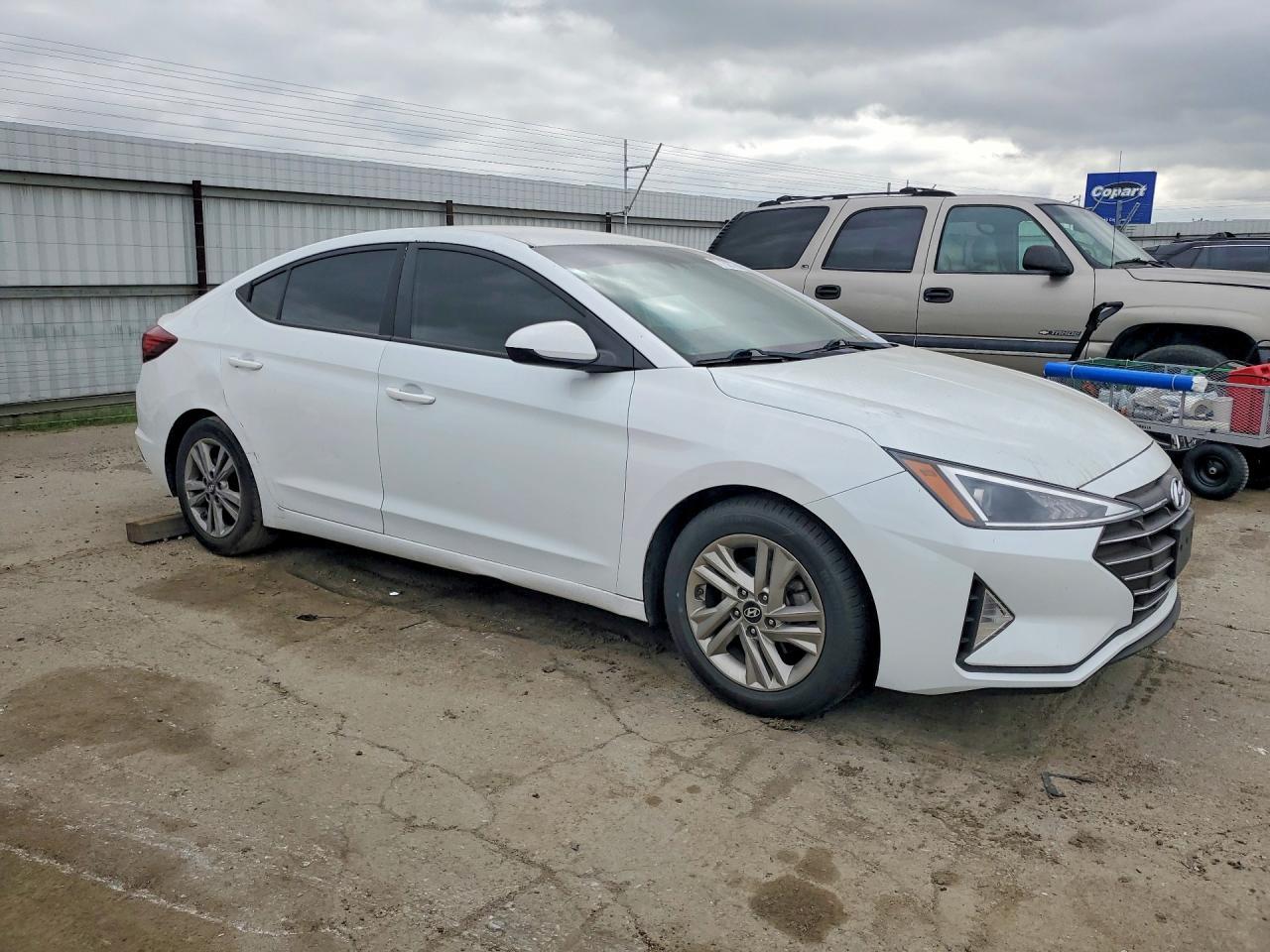 2019 Hyundai Elantra Sel - Image 4