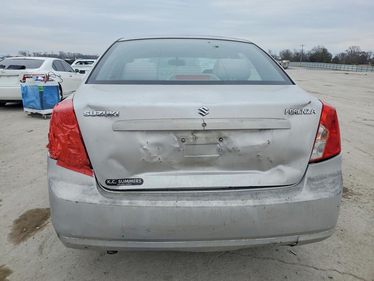 2008 Suzuki Forenza Base - Фото 6