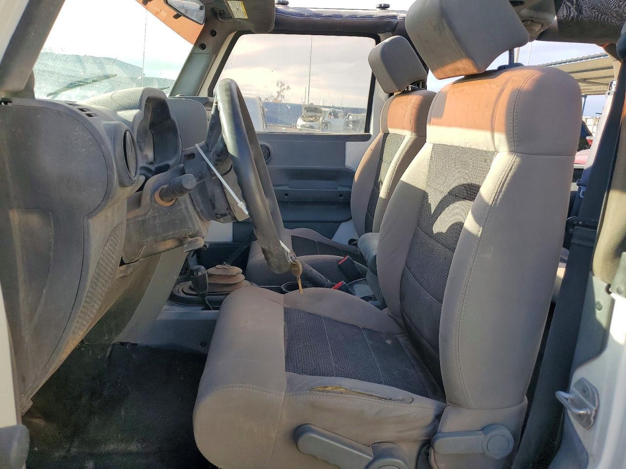 2010 Jeep Wranger - Фото 7