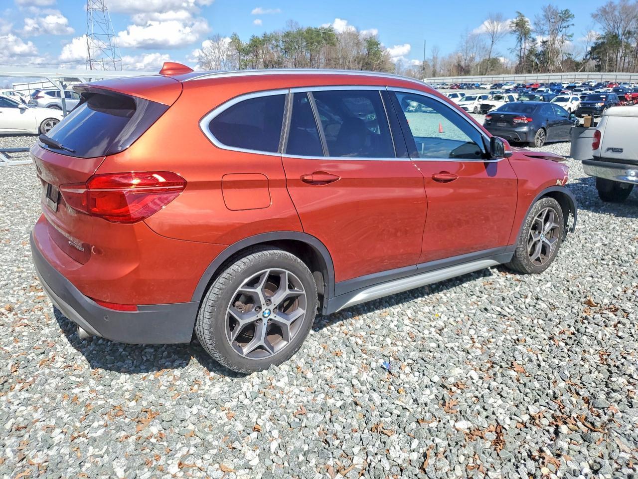 2019 BMW X1 xDrive28I - Image 3
