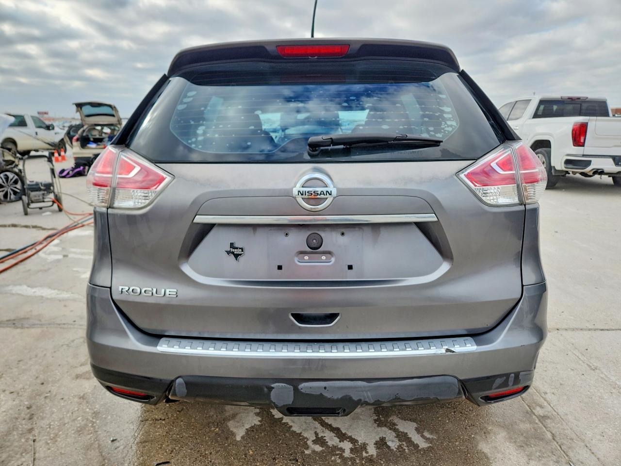 2015 Nissan Rogue S - Image 6