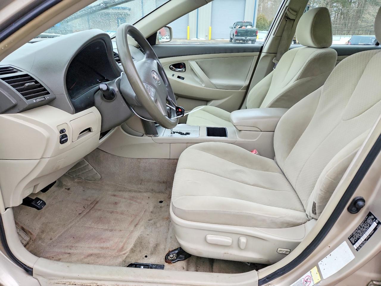 2008 Toyota Camry Le - Фото 7