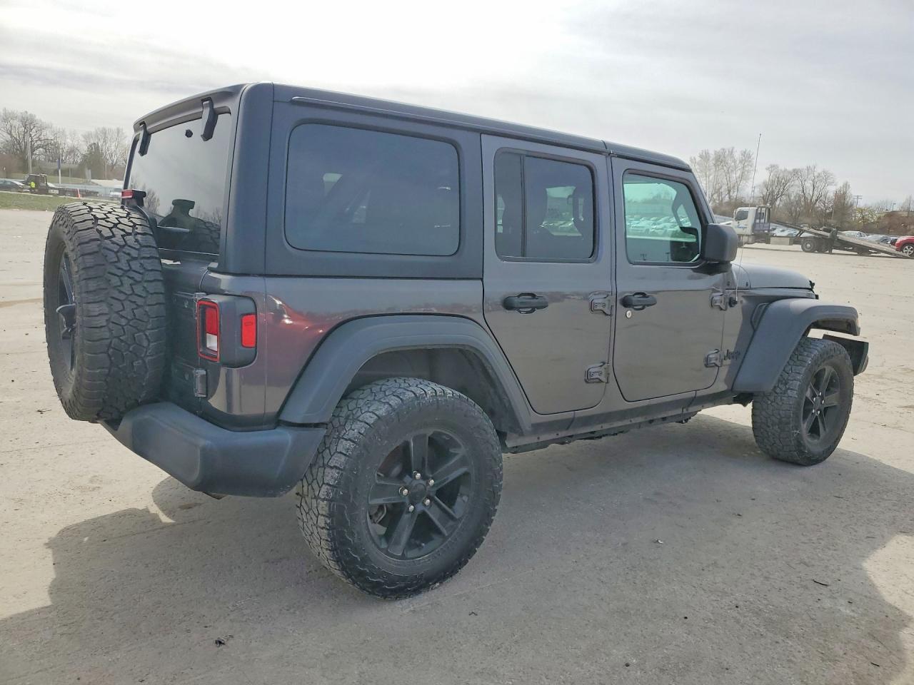 2021 Jeep Wrangler Unlimited Sport - Фото 3