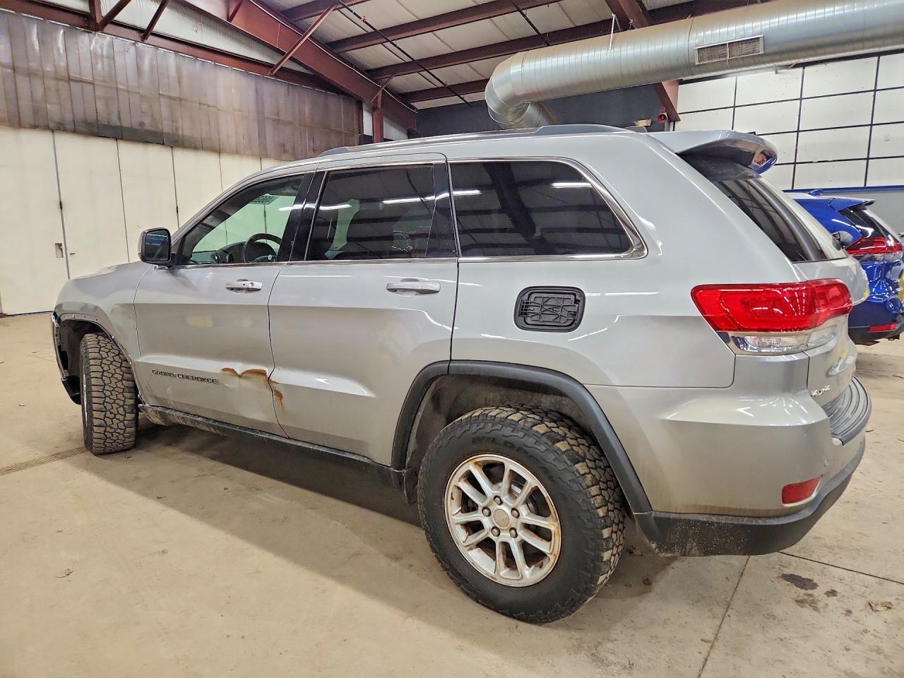 2018 Jeep Grand Cherokee Laredo - Фото 2