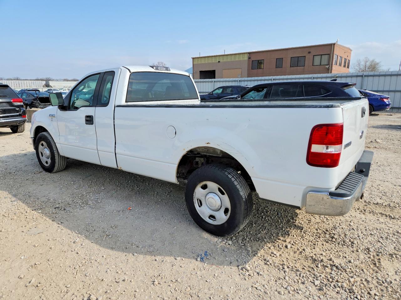 2004 Ford F150 - Фото 2