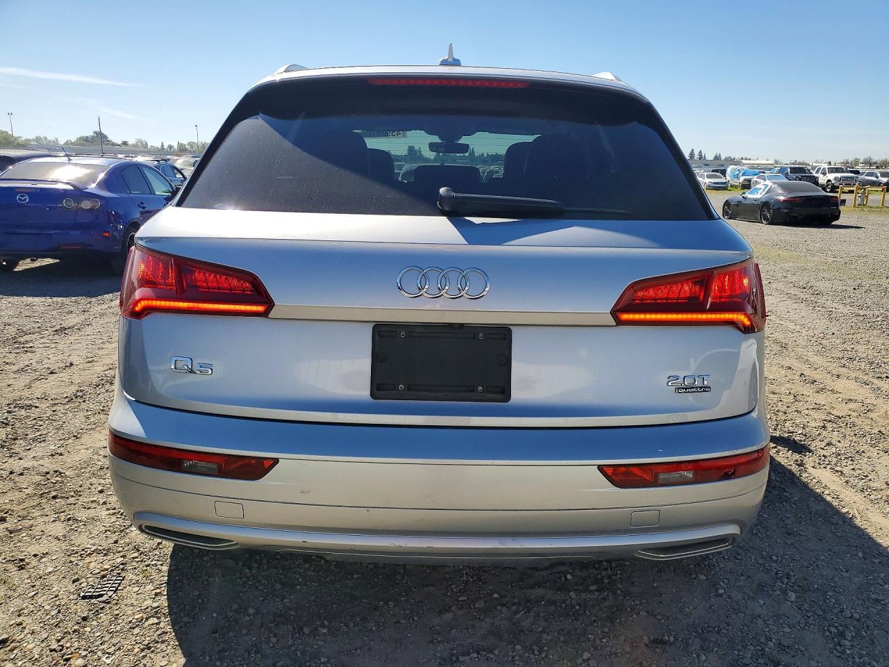2018 Audi Q5 Premium - Image 6