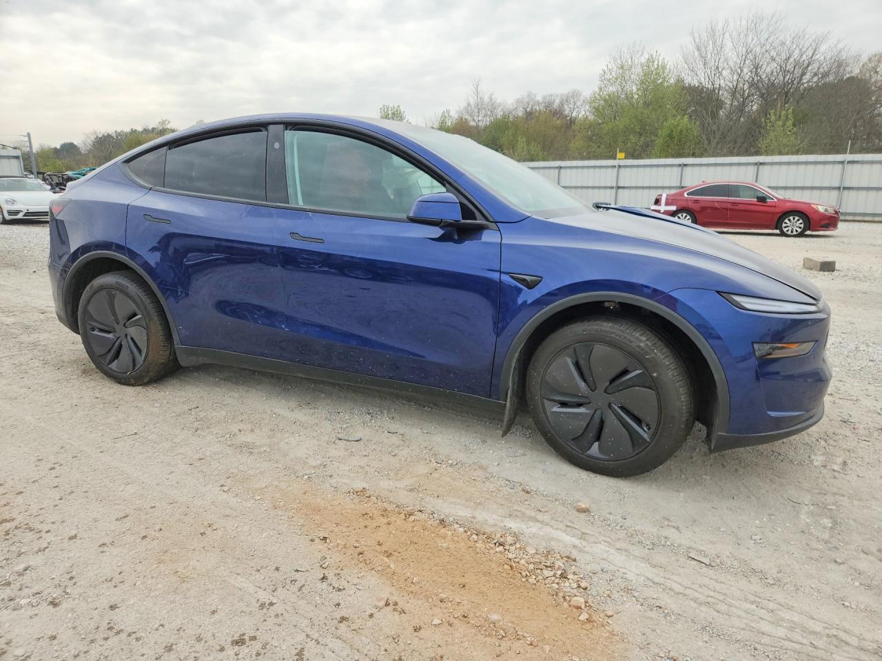 2026 Tesla Model Y - Image 4
