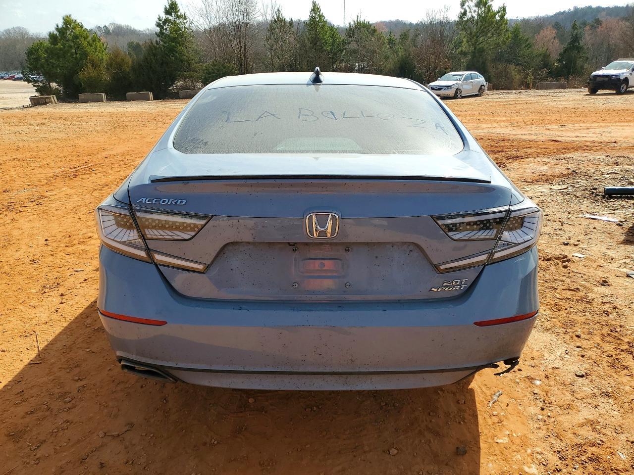 2021 Honda Accord Sport - Image 6