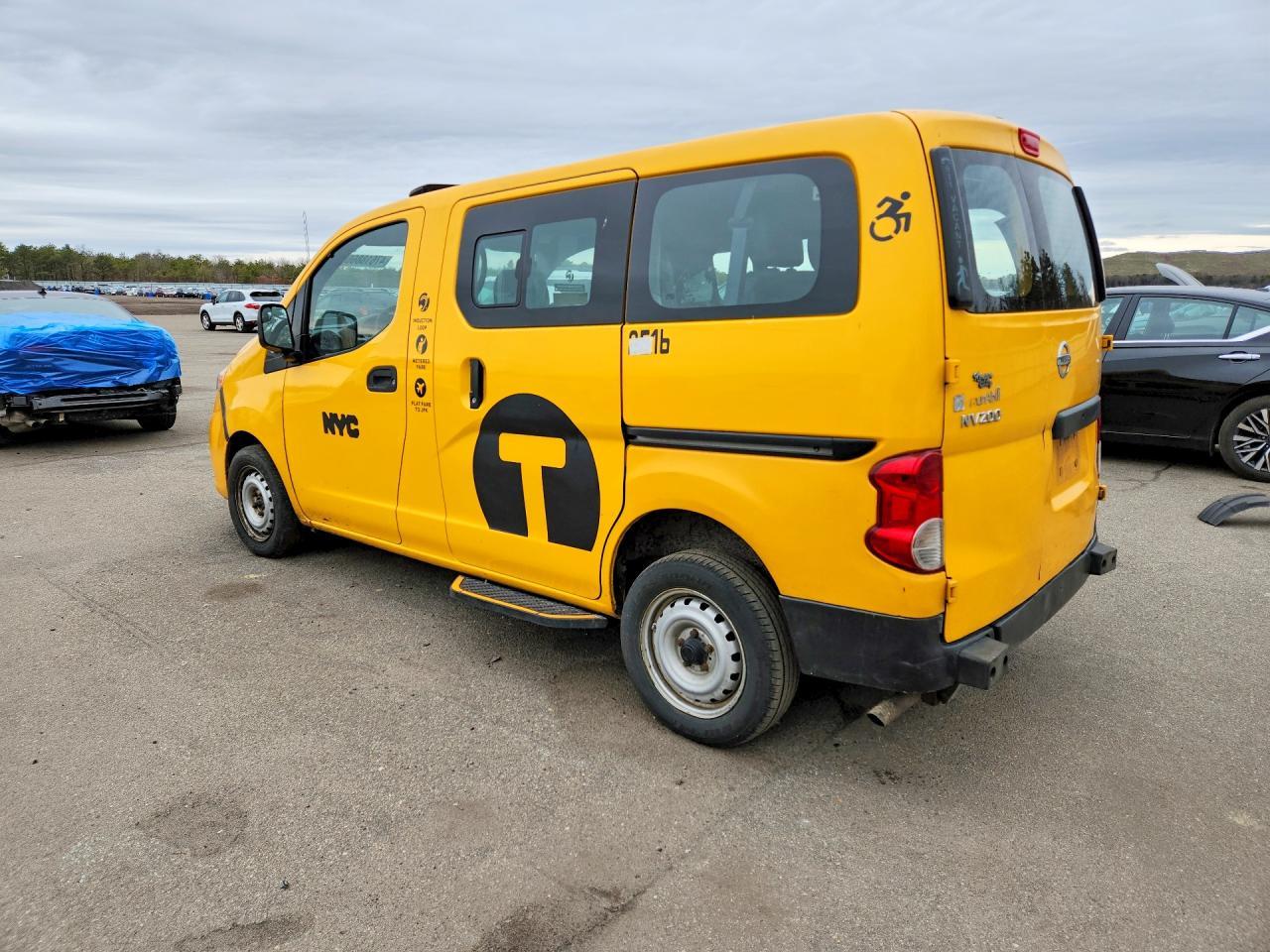 2017 Nissan Nv200 Taxi - Фото 2