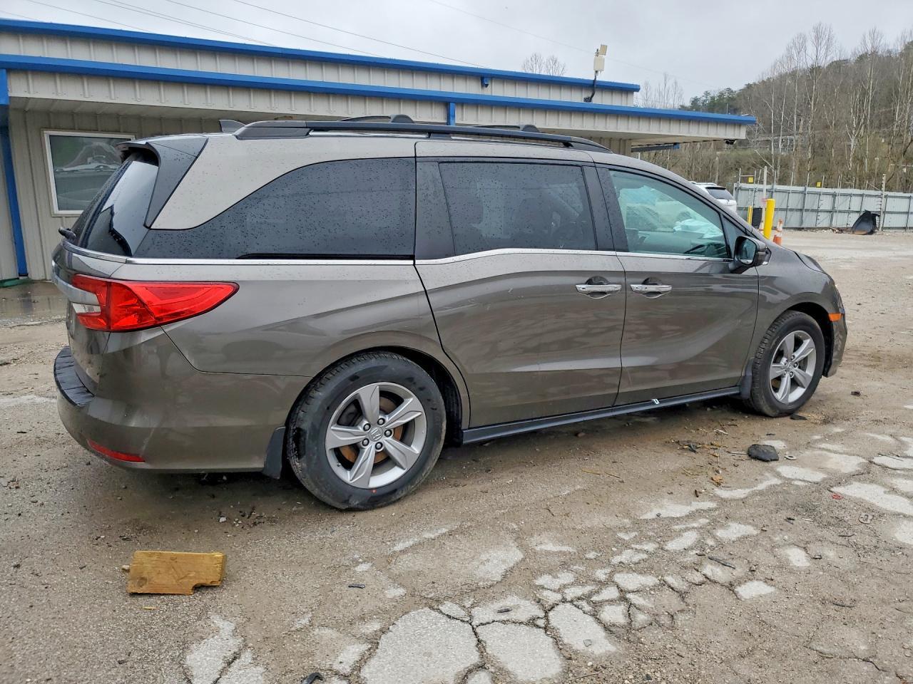 2018 Honda Odyssey Exl - Image 3