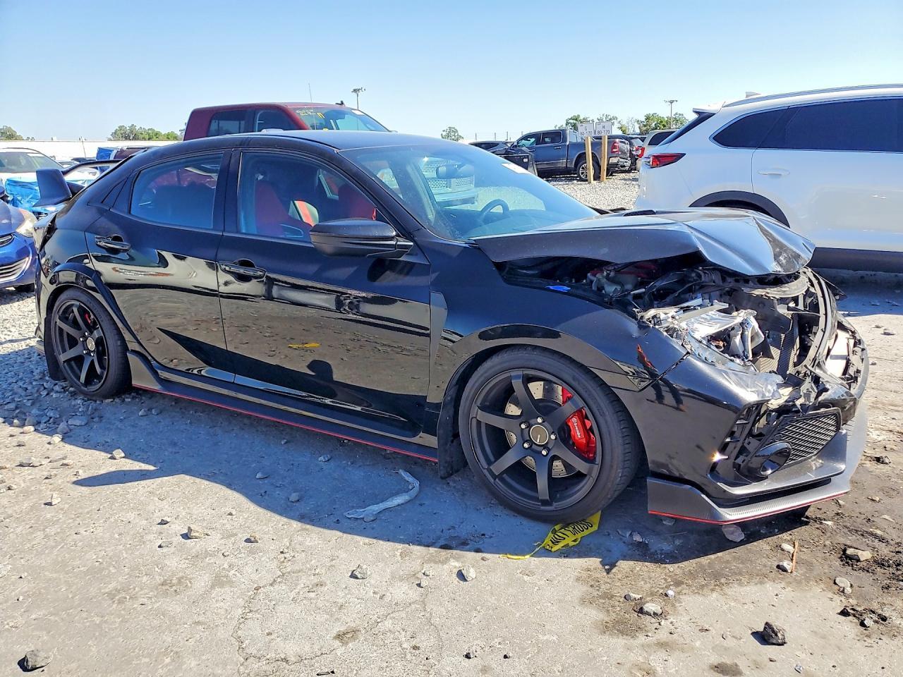 2019 Honda Civic Type-R Touring - Image 4