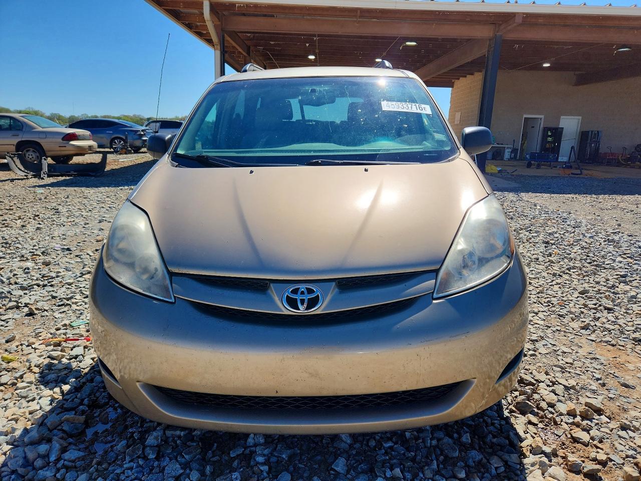 2006 Toyota Sienna Le 7 Passenger - Фото 5