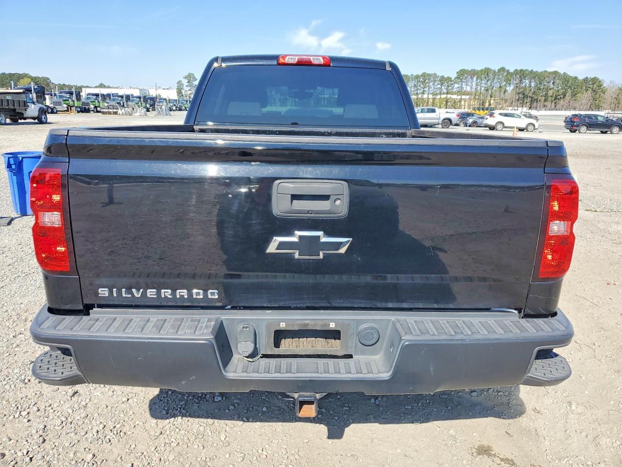 2016 Chevrolet Silverado K1500 - Image 6