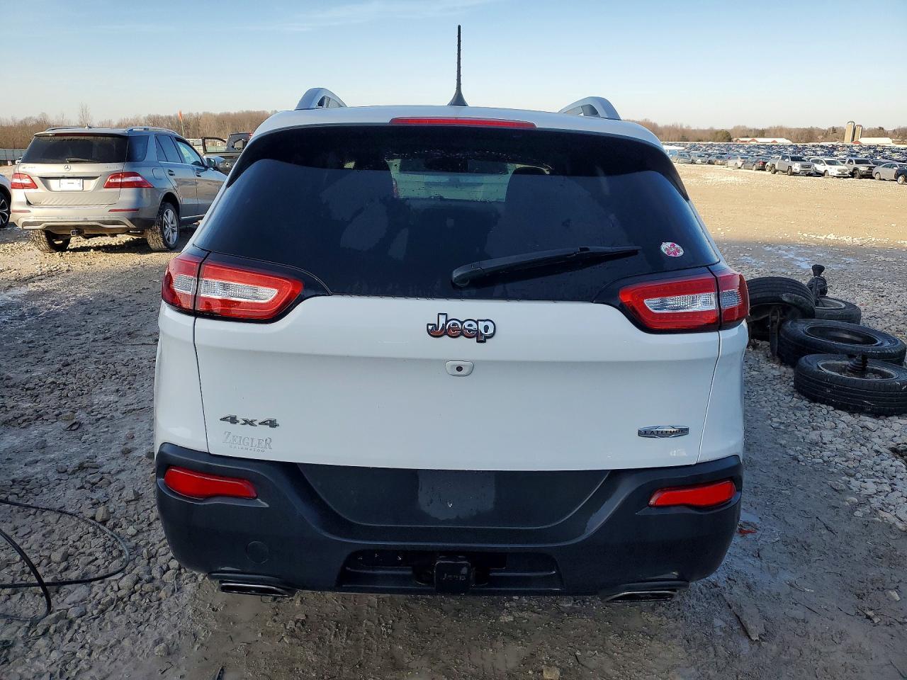 2017 Jeep Cherokee Latitude - Фото 6