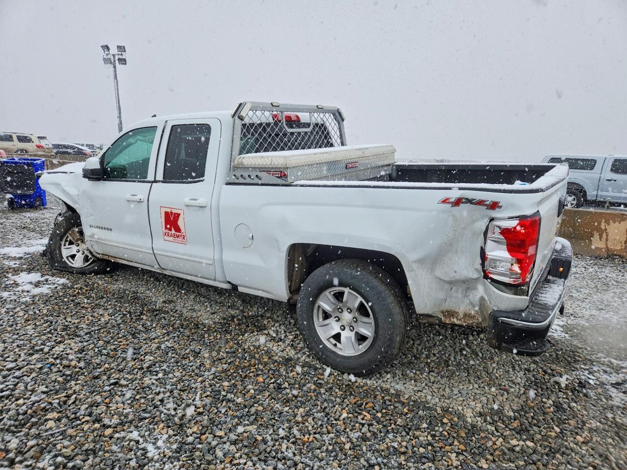 2017 Chevrolet Silv1500 2Wd - Image 2