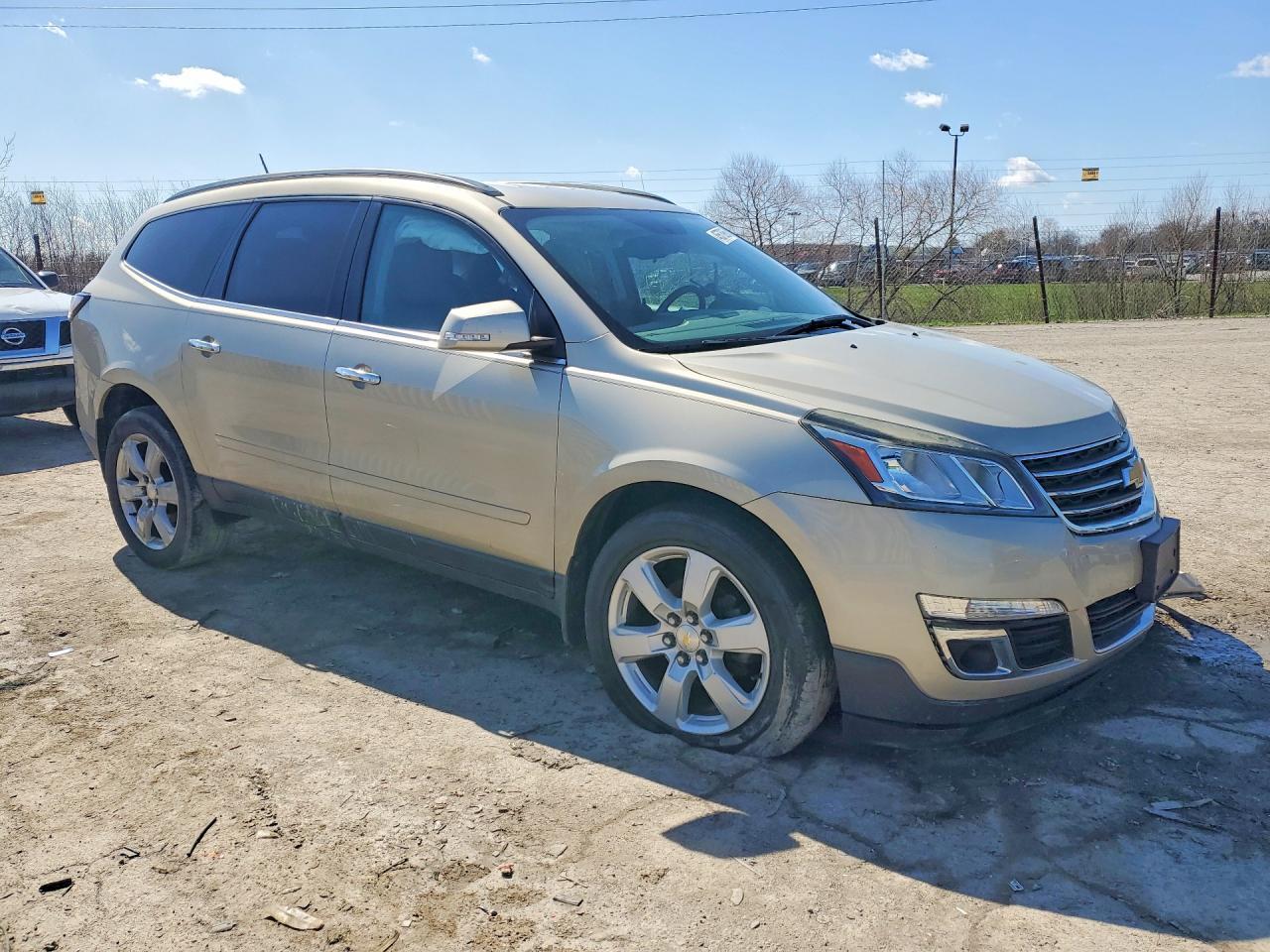 2016 Chevrolet Traverse Lt - Фото 4