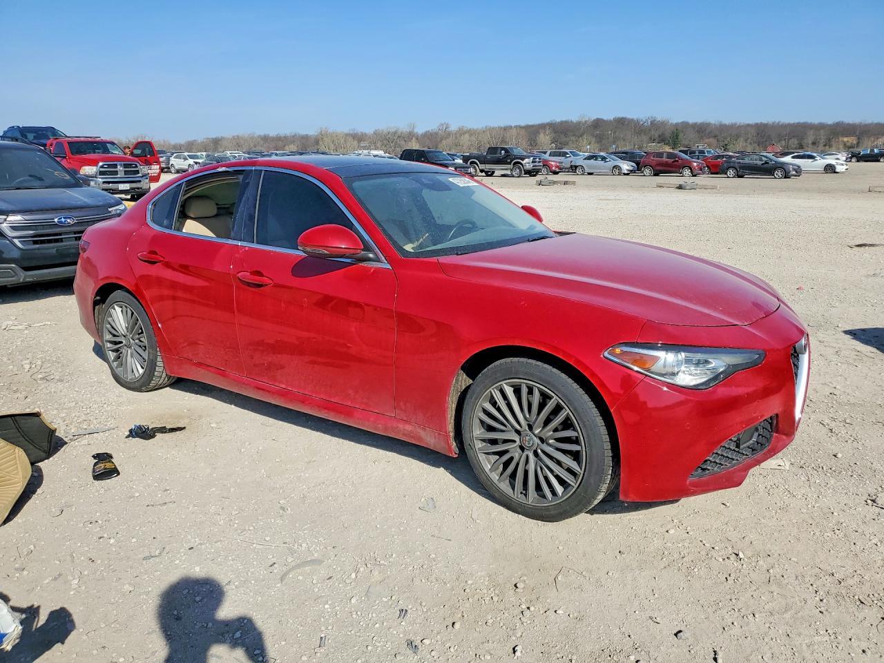 2017 Alfa Romeo Giulia Ti Q4 - Фото 4