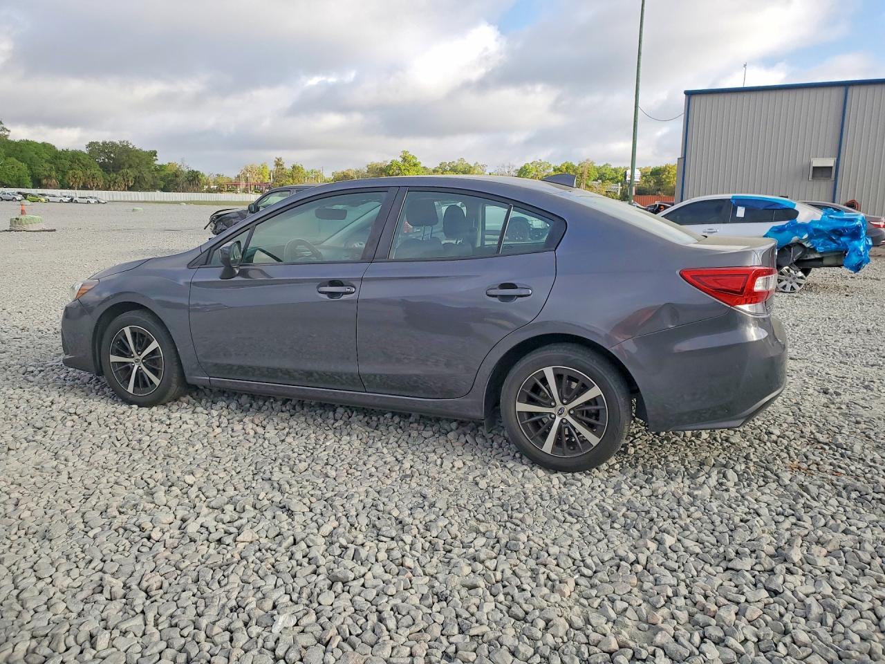 2021 Subaru Impreza Premium - Фото 2