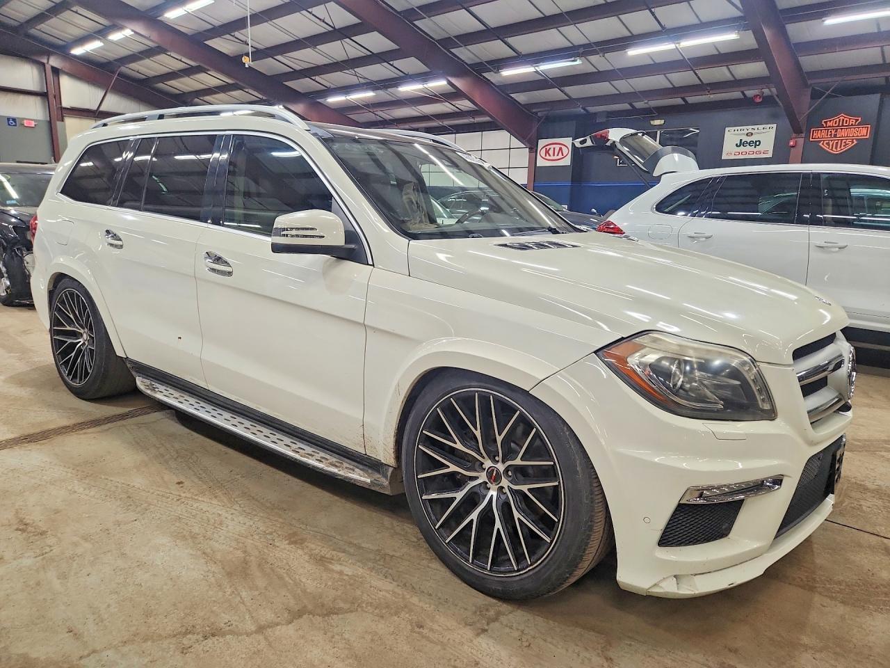 2013 Mercedes-Benz Gl 550 4Matic - Фото 4