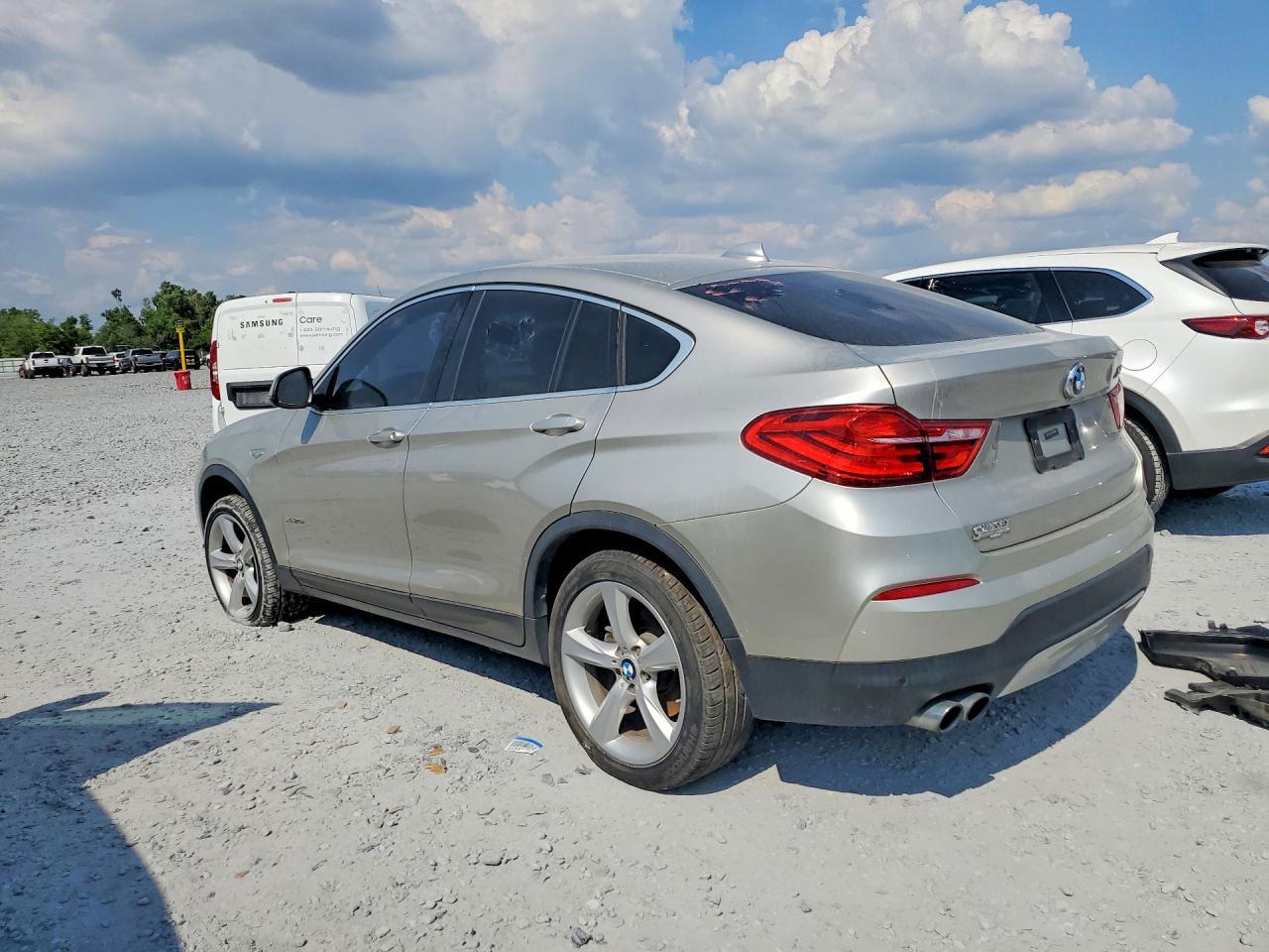 2015 BMW X4 xDrive28I - Фото 2