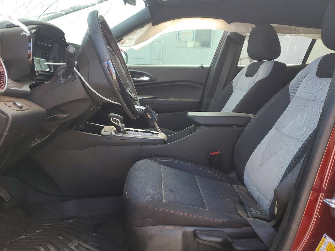 2025 Chevrolet Trax 1Rs - Фото 7