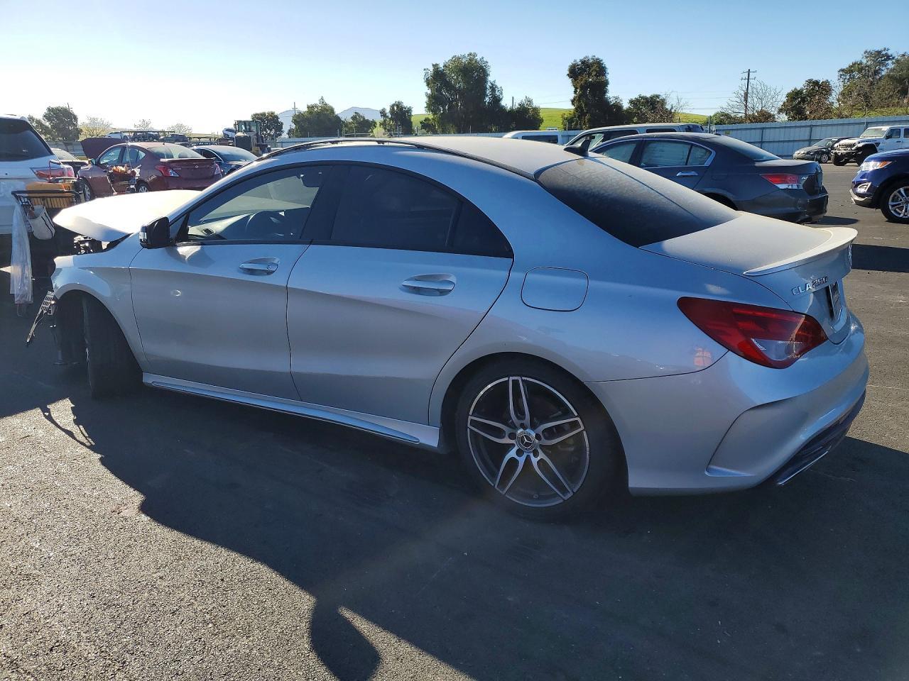2019 Mercedes-Benz Cla 250 - Фото 2