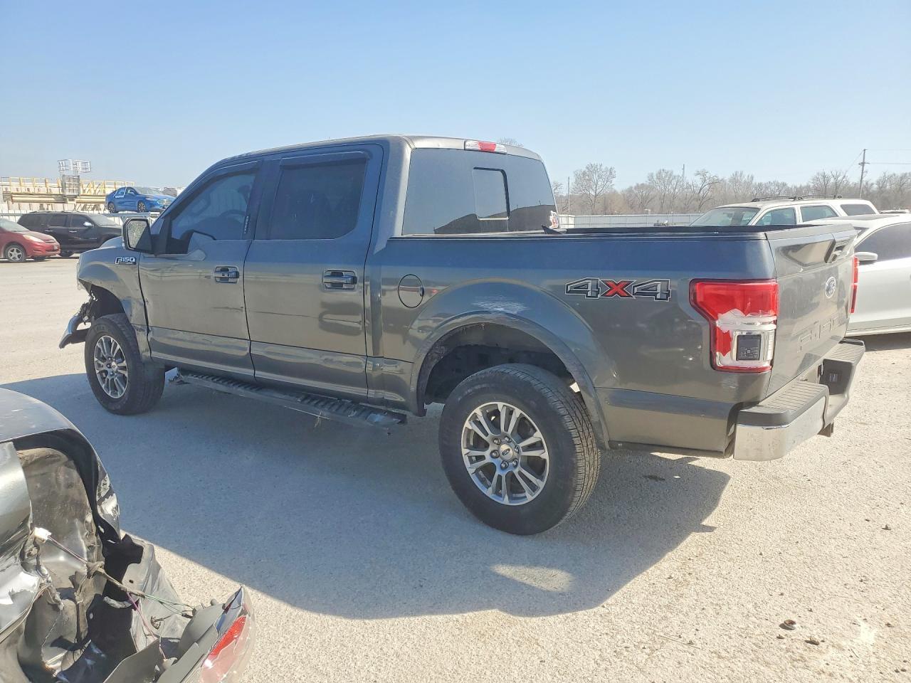 2020 Ford F150 Supercrew - Фото 2