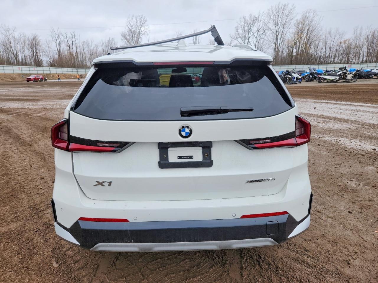 2025 BMW X1 xDrive28I - Фото 6