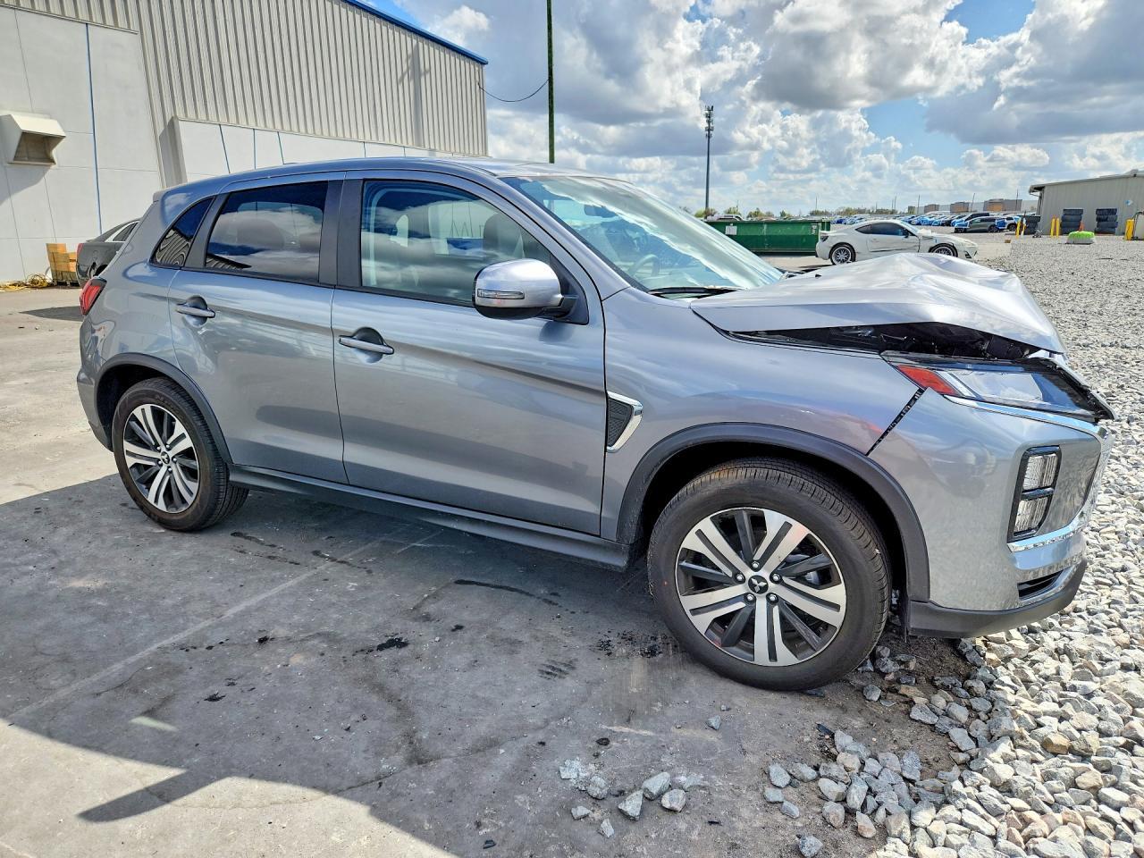 2025 Mitsubishi Outlander Sport S - Фото 4