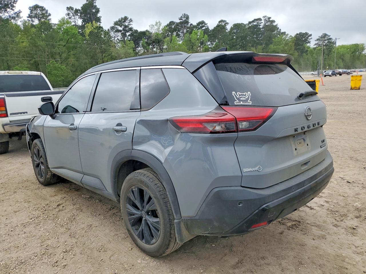 2023 Nissan Rogue Sv - Фото 2