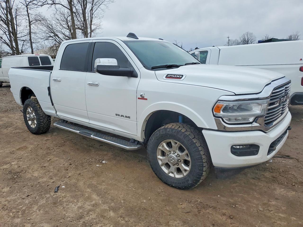 2022 Ram 2500 Laramie - Фото 4