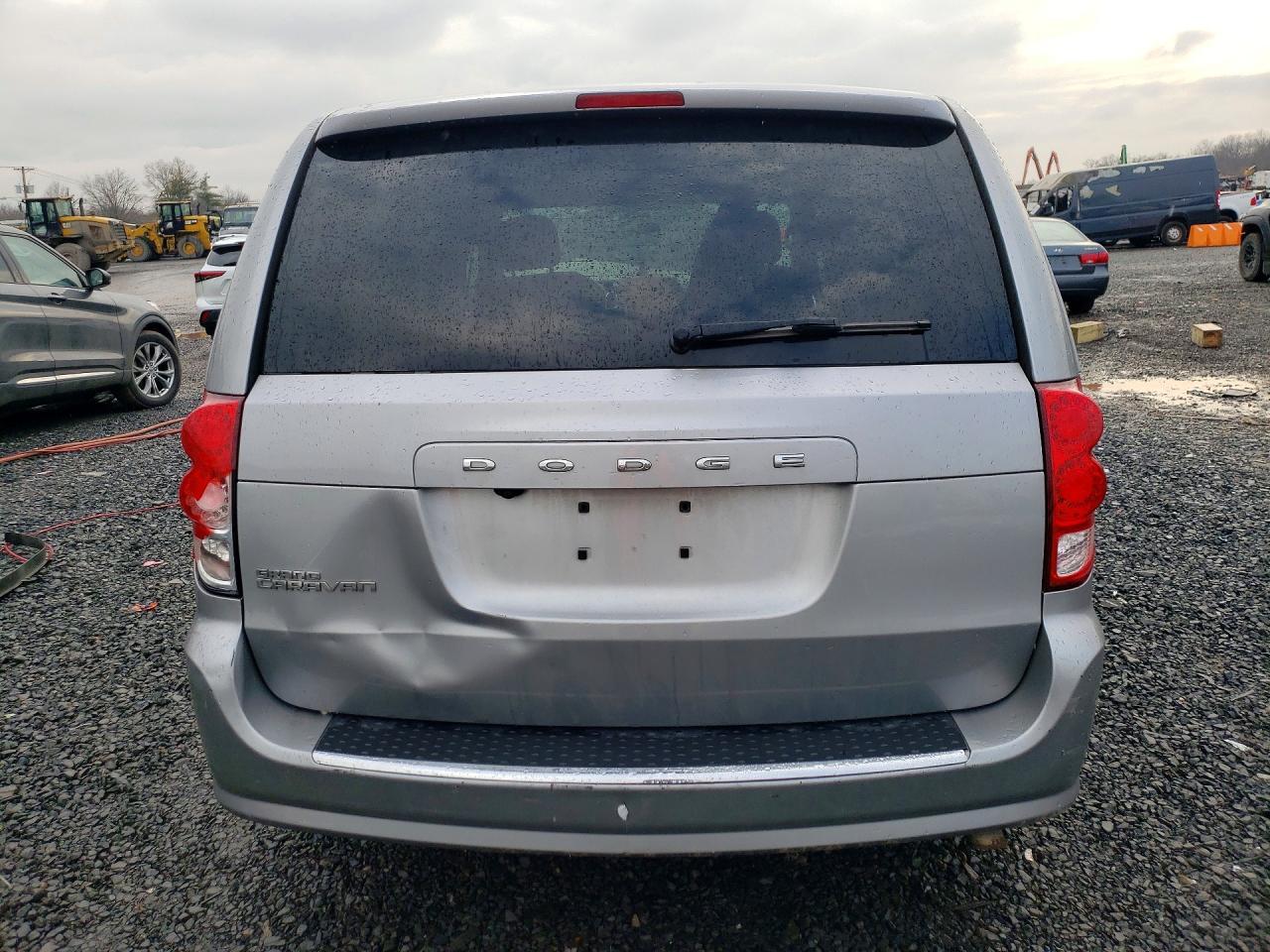 2017 Dodge Grand Caravan Se - Фото 6