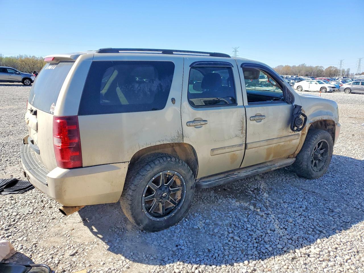 2007 Chevrolet Tahoe C1500 - Фото 3