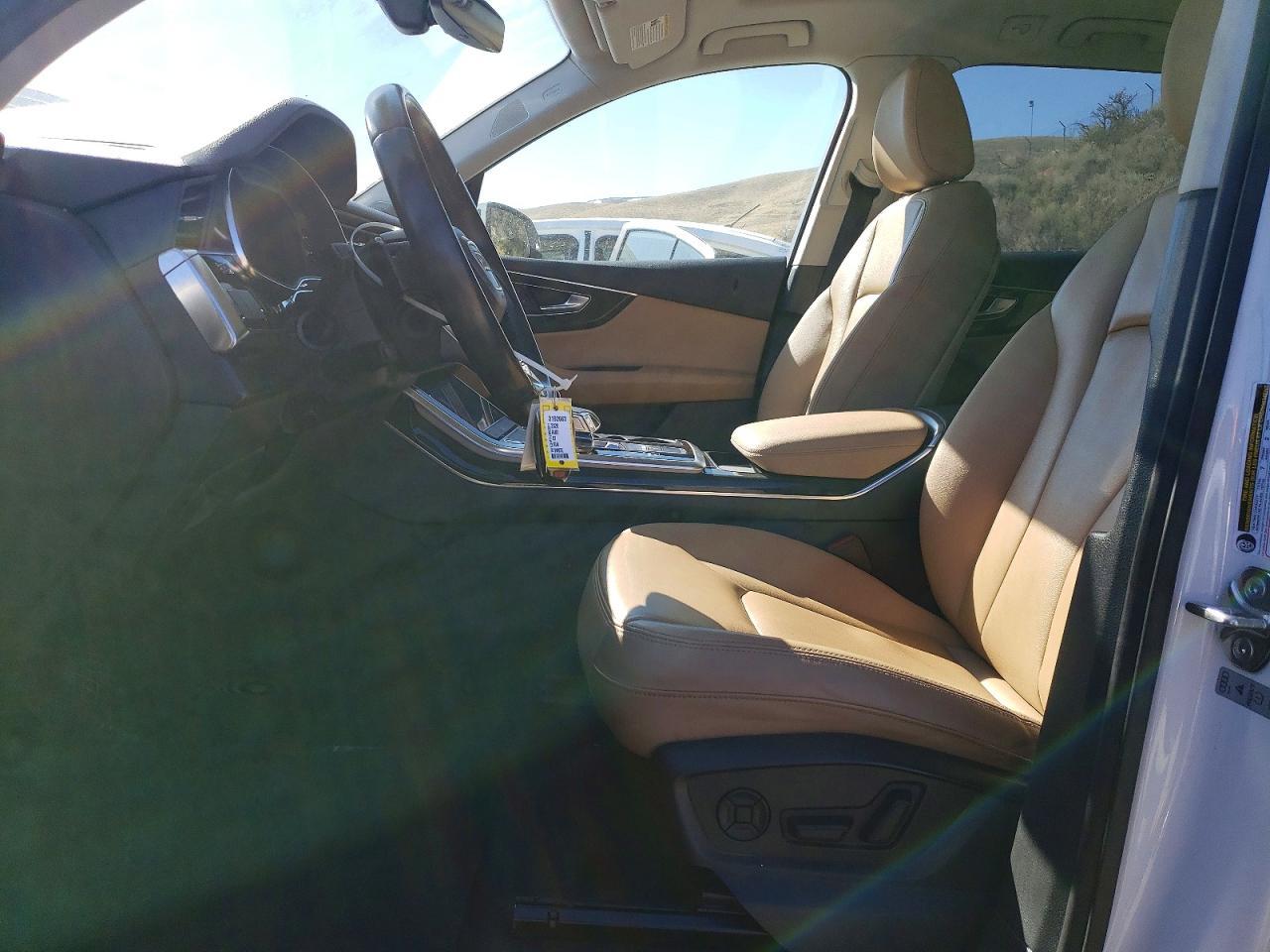 2020 Audi Q7 Premium Plus - Фото 7